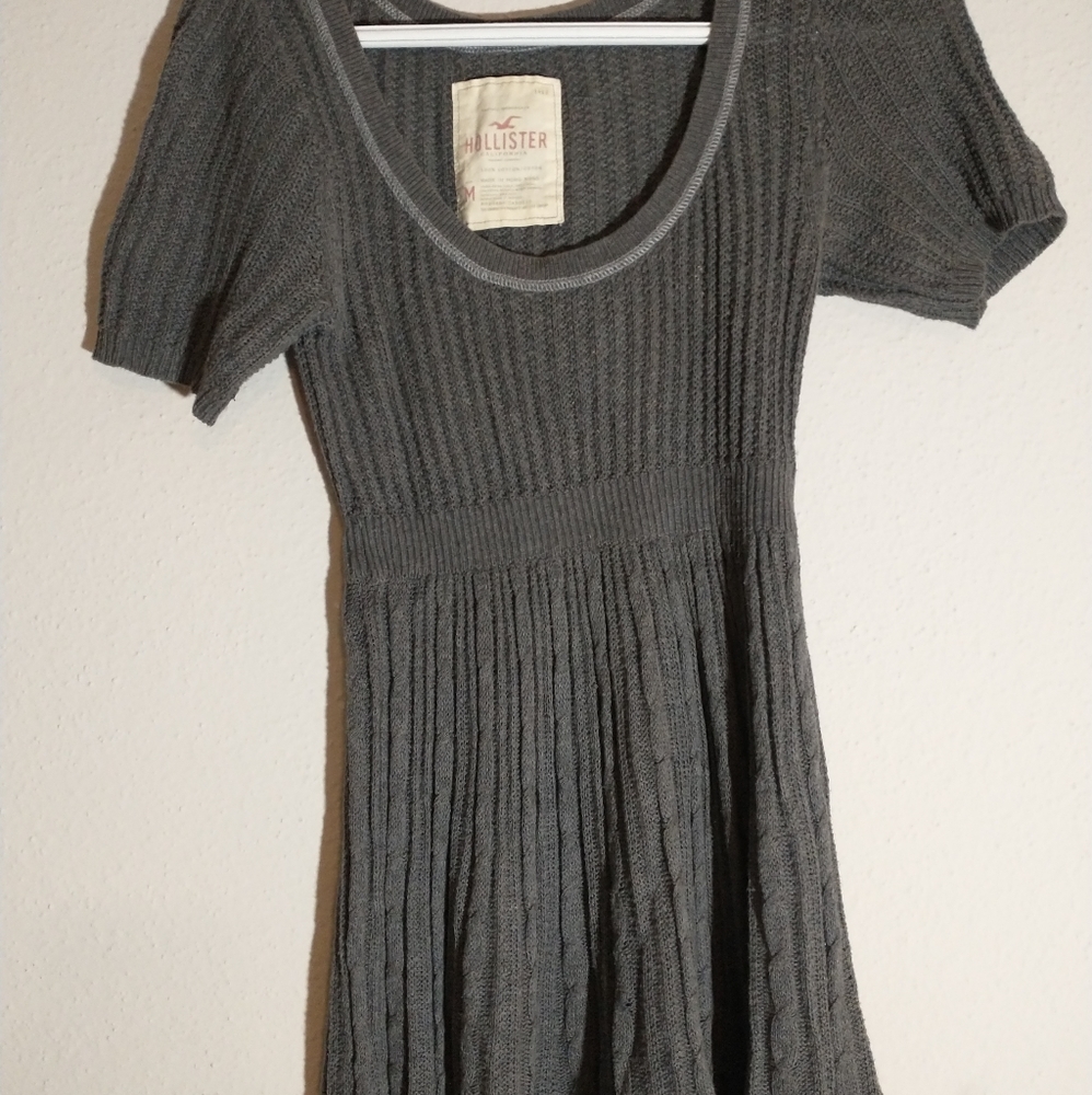 Gray Hollister sweater top